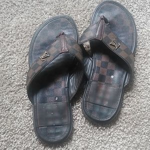 Louis Vuitton slippers